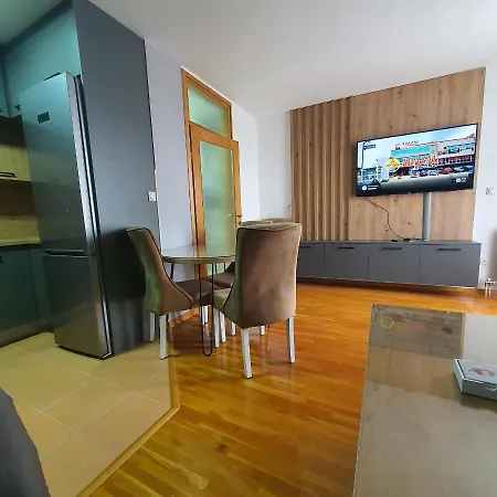 דירה Kristina 49b,lukavica,istocno