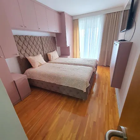 Kristina 49b,lukavica,istocno דירה