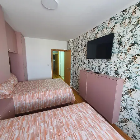 Lejlighed Kristina 49b,lukavica,istocno