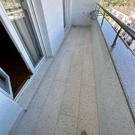 Kristina 49b,lukavica,istocno * סראייבו