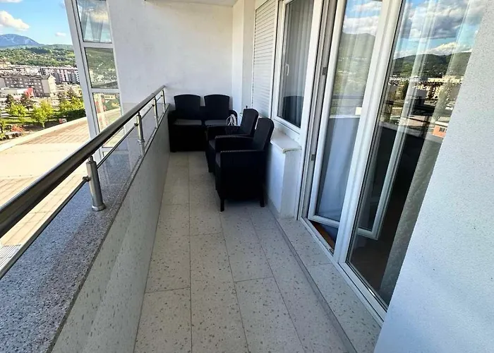 Kristina 49b,lukavica,istocno Apartamento